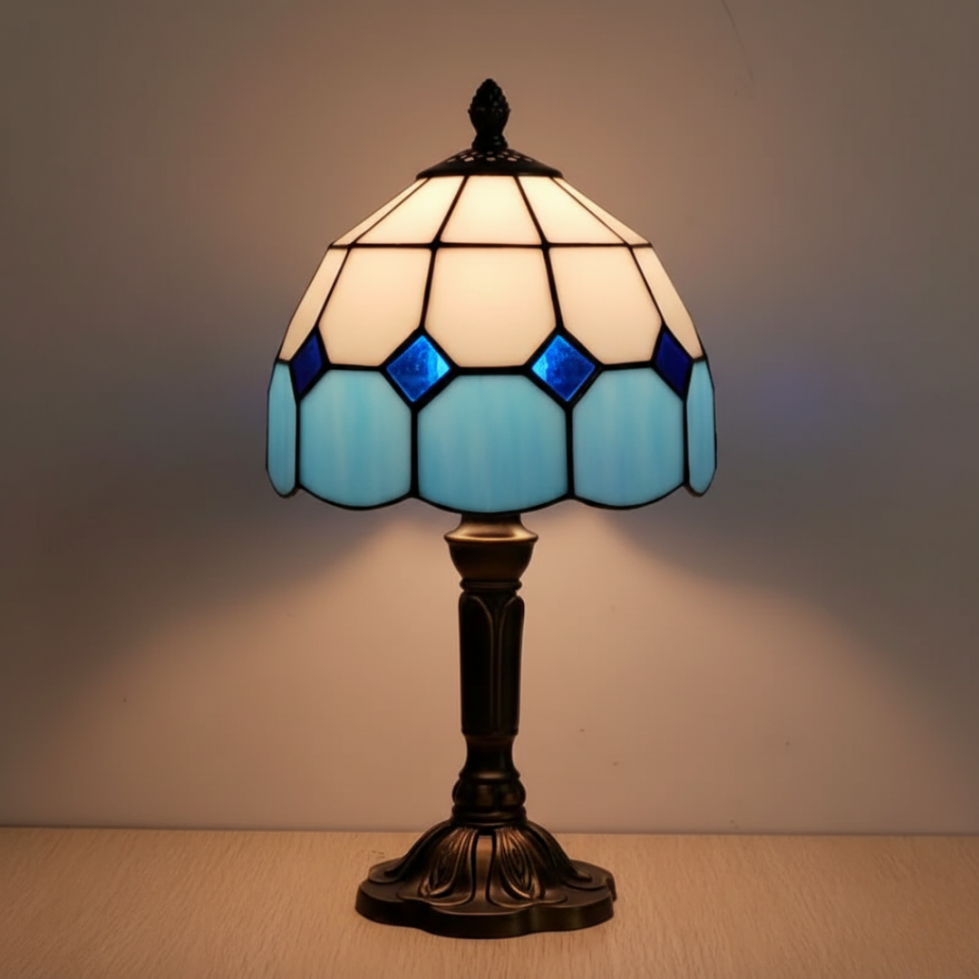 Lampe de table LED au style méditerranéen